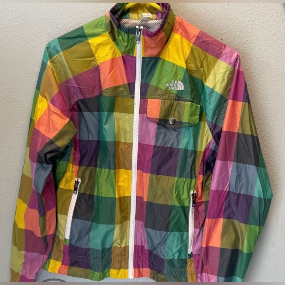 Hard to find North Face Rainbow Checkered Light Rain Jacket. Sz M.